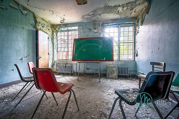 abandoned mental institution (asylum)